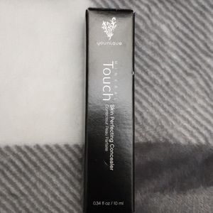 Younique Touch Concealer Organza